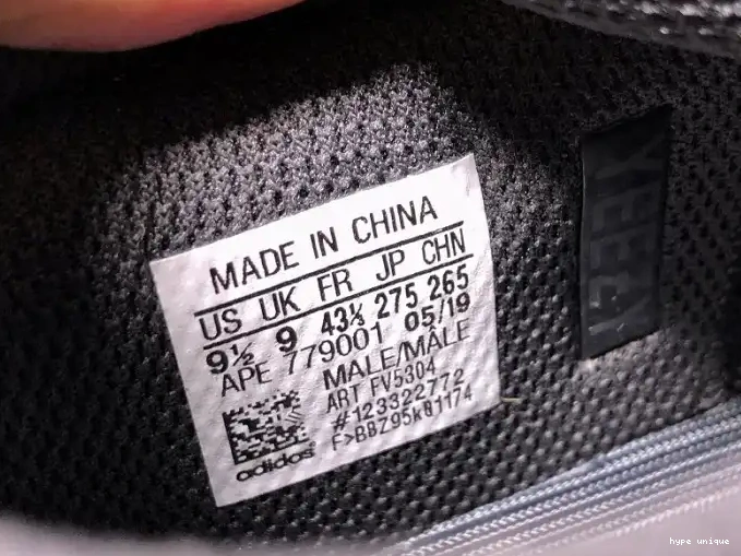 hype Adidas Utility FV5304 700 Black Yeezy Boost 0612
